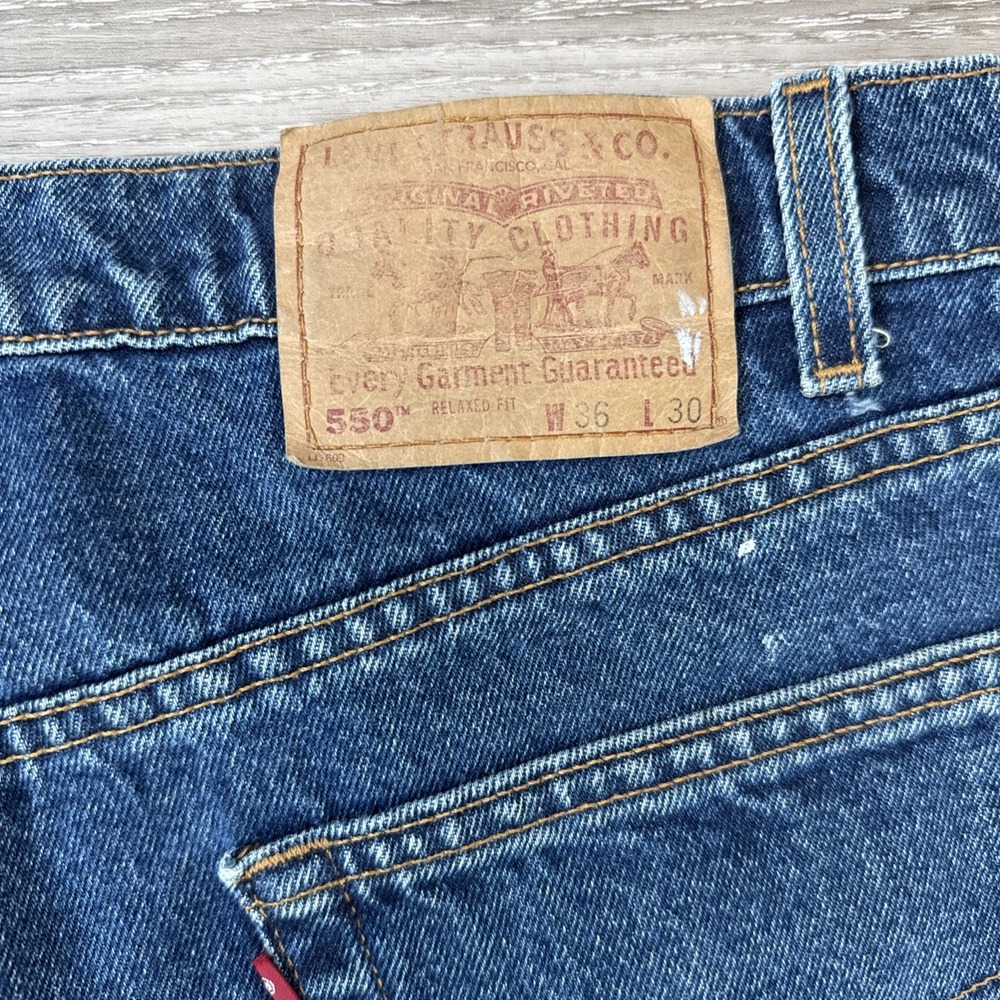 Vintage Levis 550 Jeans Mens W36 x L30 Blue 90s Relaxed Fit Tapered Leg Denim - Picture 6 of 16